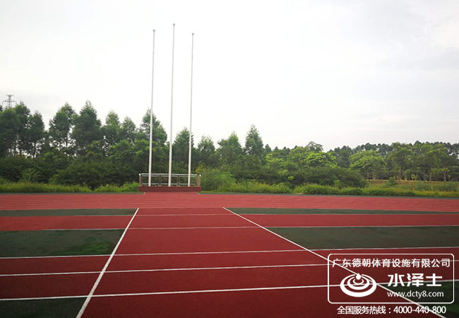 福建學(xué)校塑膠跑道鋪設(shè)